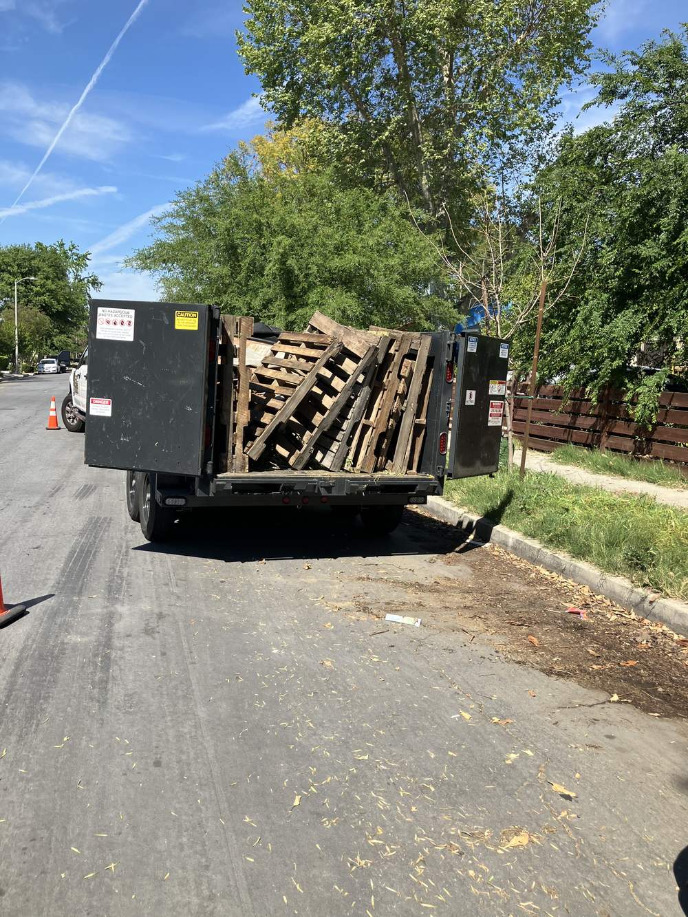 Commercial cleanout job in the San Fernando Valley